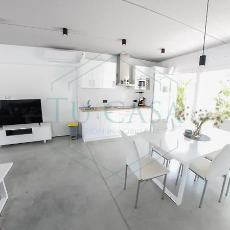 Aurea Villa *
